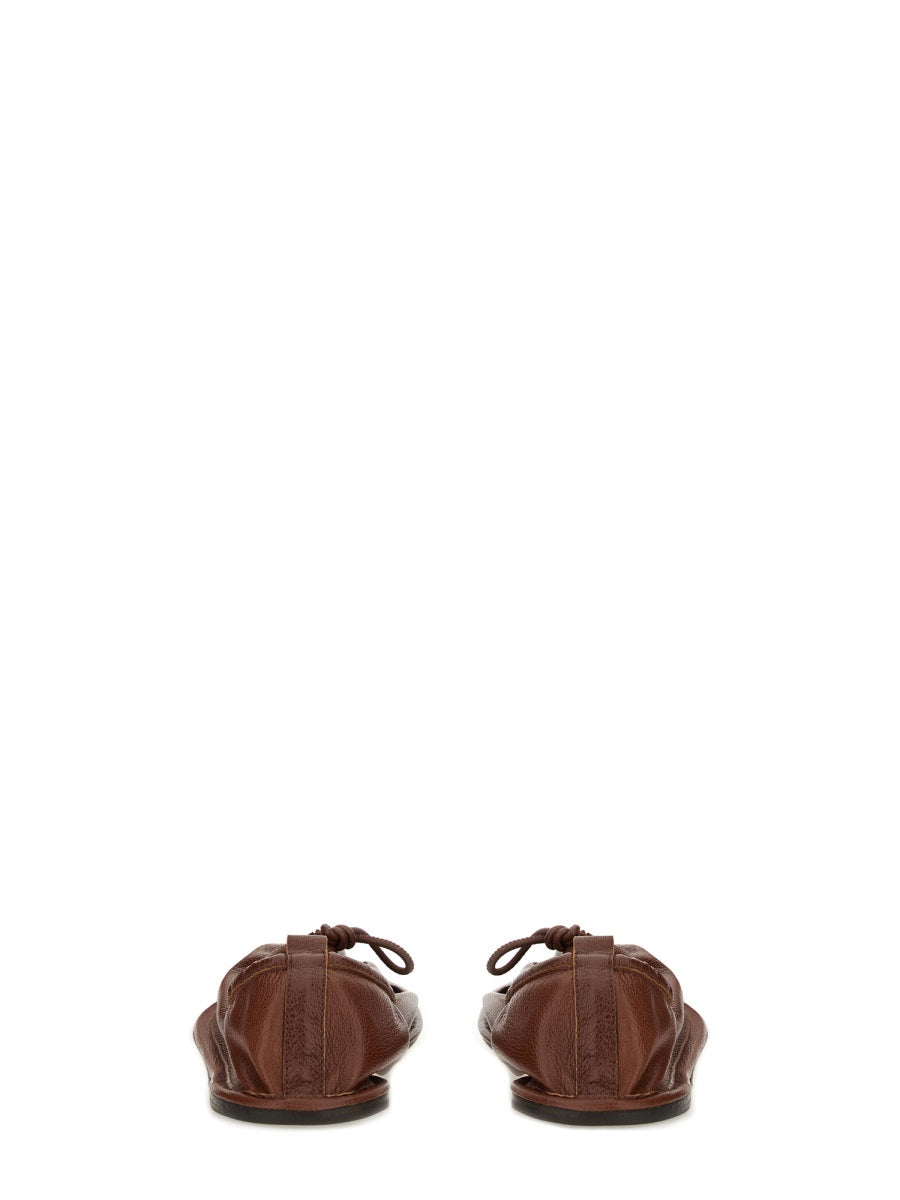 Hereu Flat Shoes - Brown | Wanan Luxury