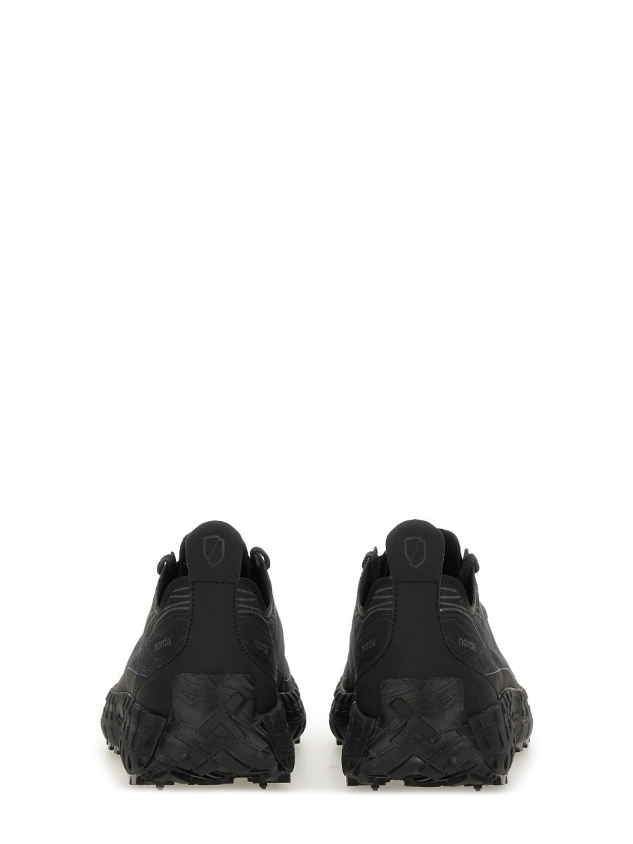 Norda Sneakers - Black | Wanan Luxury