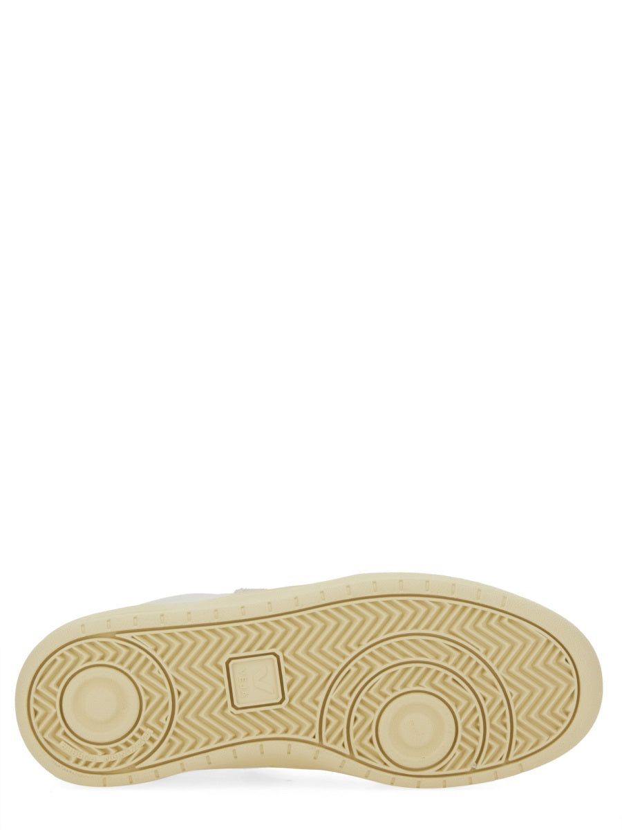 Veja Sneakers - Beige | Wanan Luxury