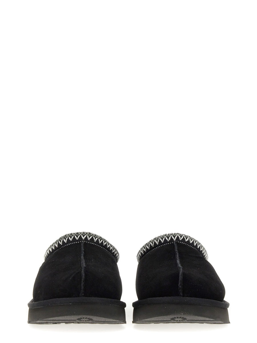 UGG Flat Shoes - Black | Wanan Luxury