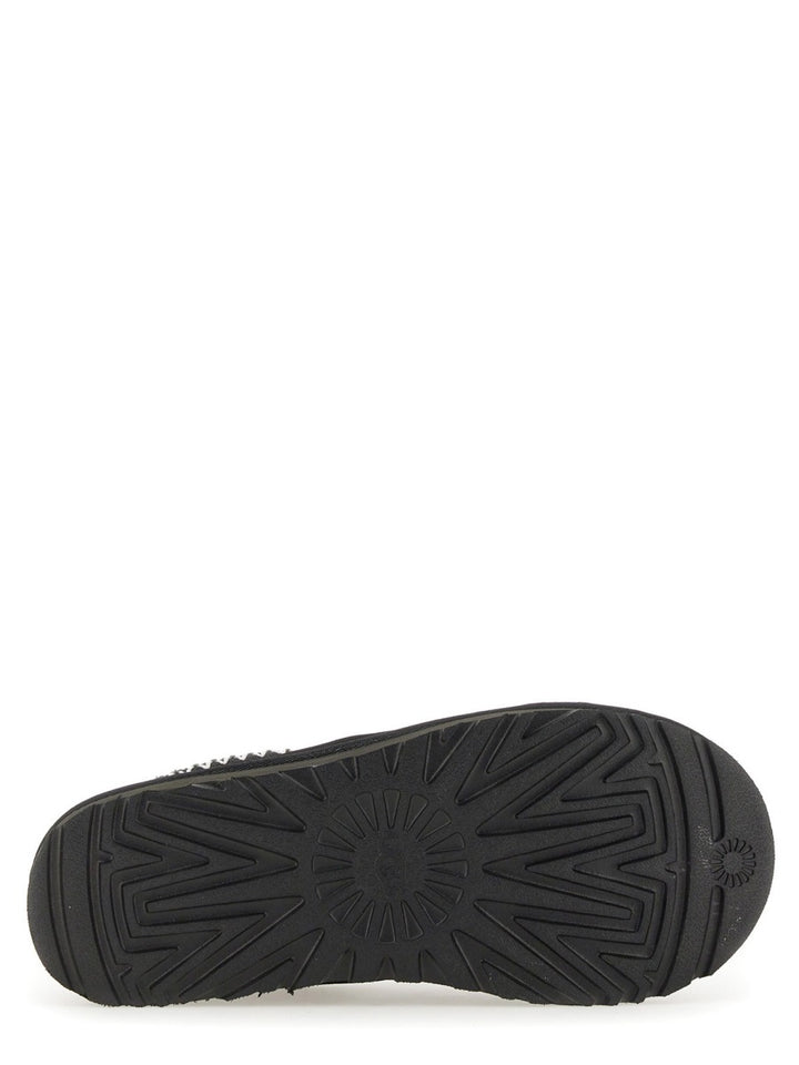 UGG Flat Shoes - Black | Wanan Luxury
