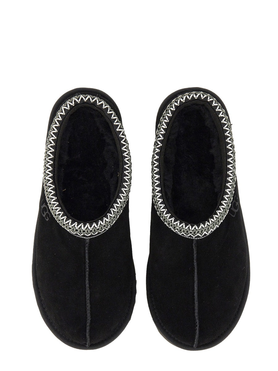 UGG Flat Shoes - Black | Wanan Luxury