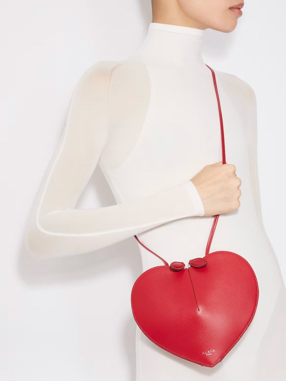 AlaÏA Satchel & cross body - Red | 8860fa7ef10f5b72c1df7898077fd79a015a0703