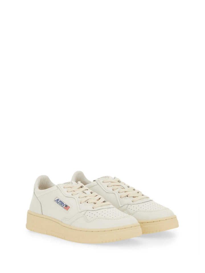 Autry Sneakers - White | Wanan Luxury
