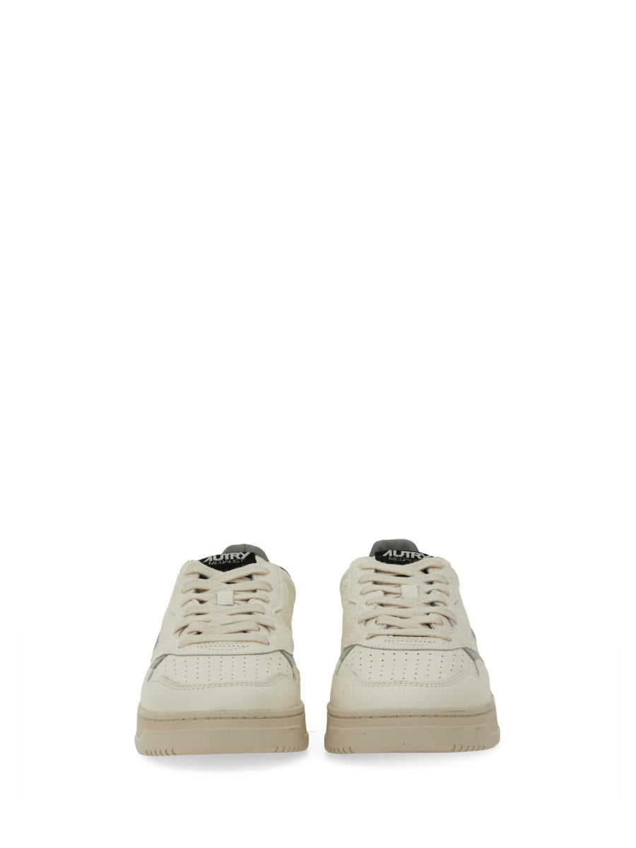 Autry Sneakers - White | Wanan Luxury