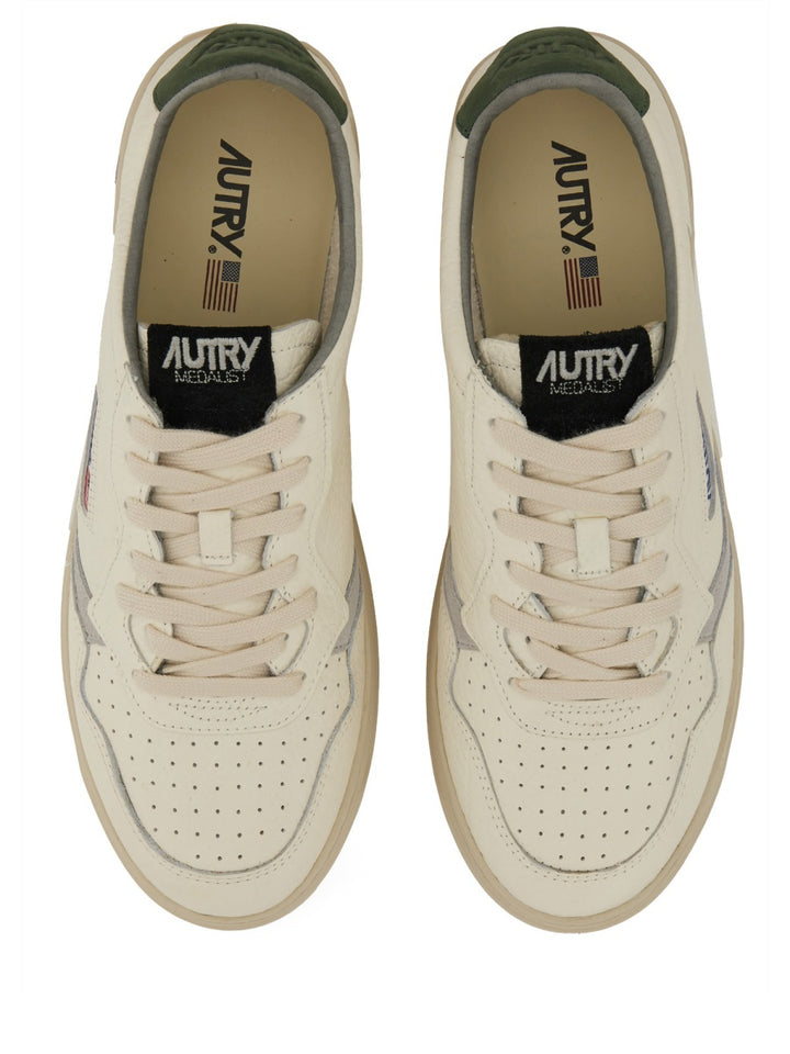 Autry Sneakers - White | Wanan Luxury