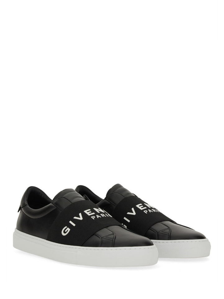 Givenchy Sneakers - Black | Wanan Luxury