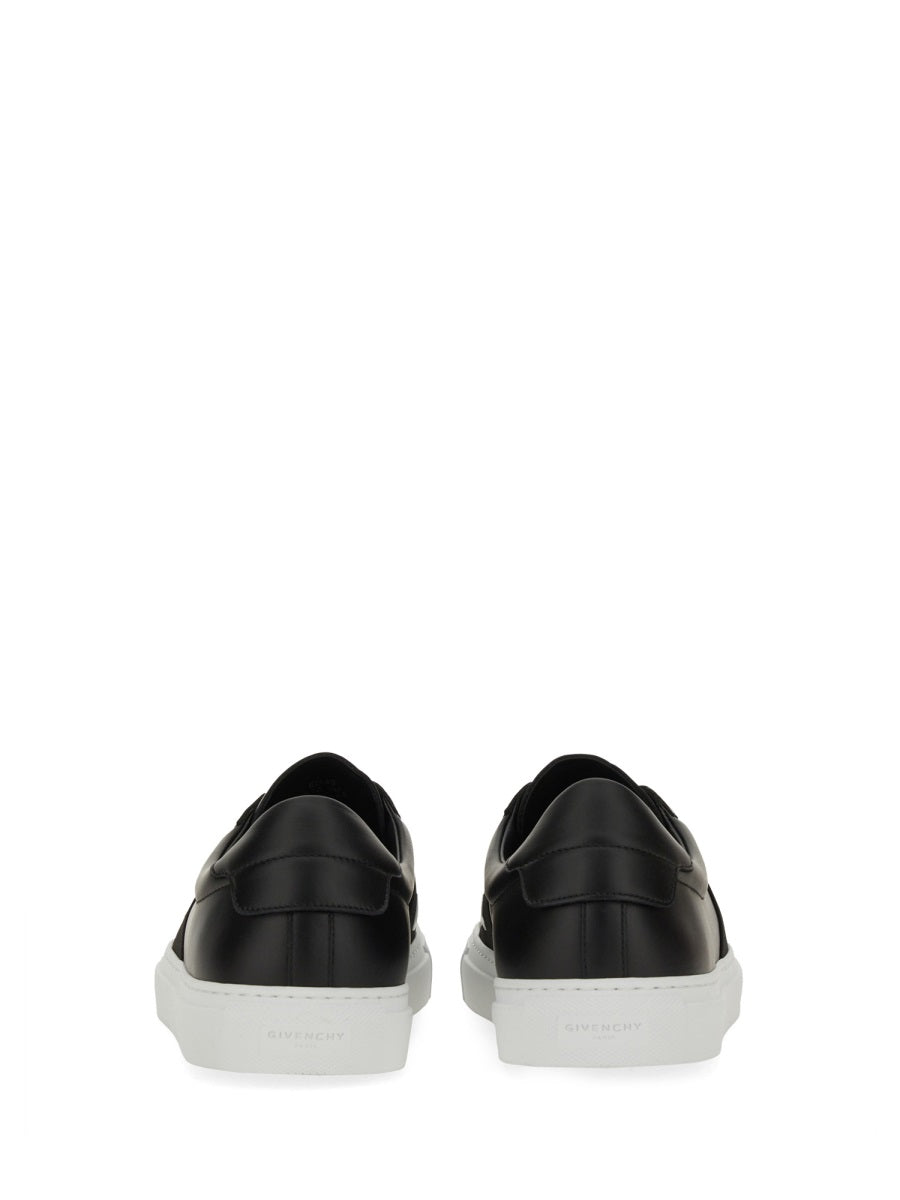 Givenchy Sneakers - Black | Wanan Luxury