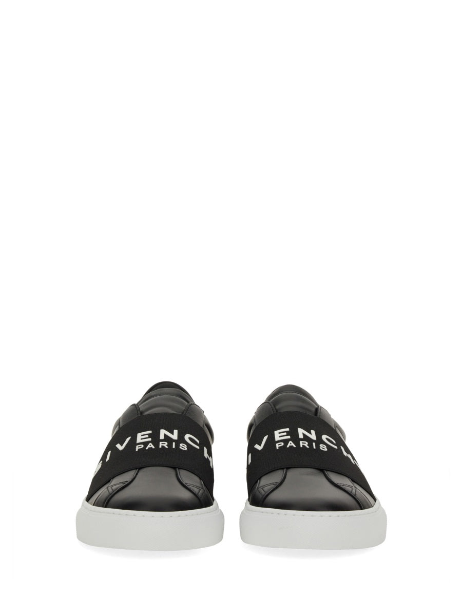 Givenchy Sneakers - Black | Wanan Luxury