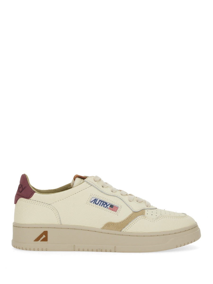 Autry Sneakers - White | Wanan Luxury