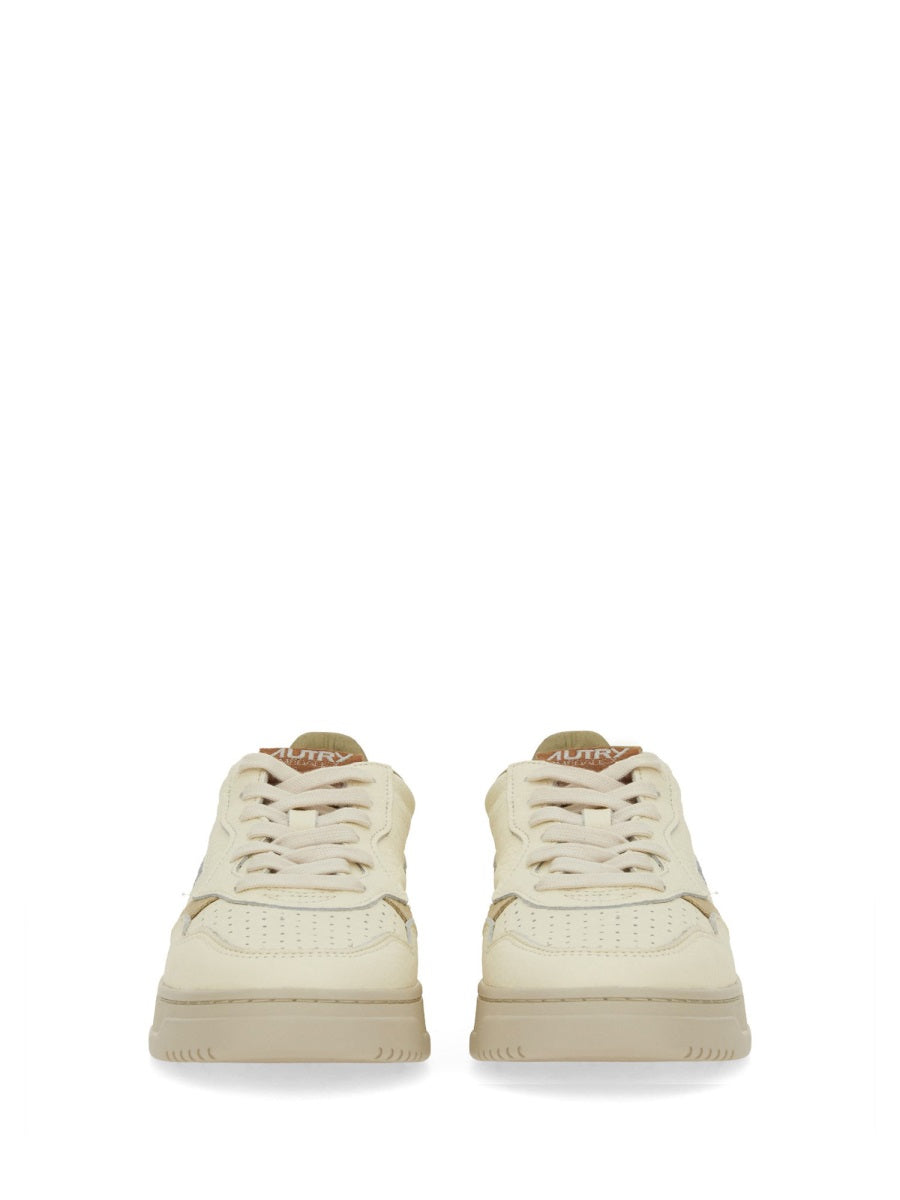 Autry Sneakers - White | Wanan Luxury