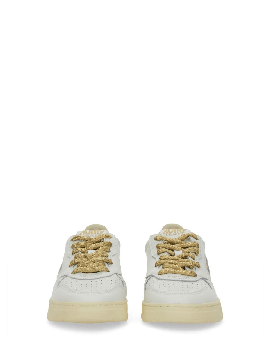 Autry Sneakers - White | Wanan Luxury