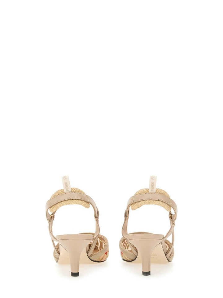 Fendi pumps - Beige | Wanan Luxury