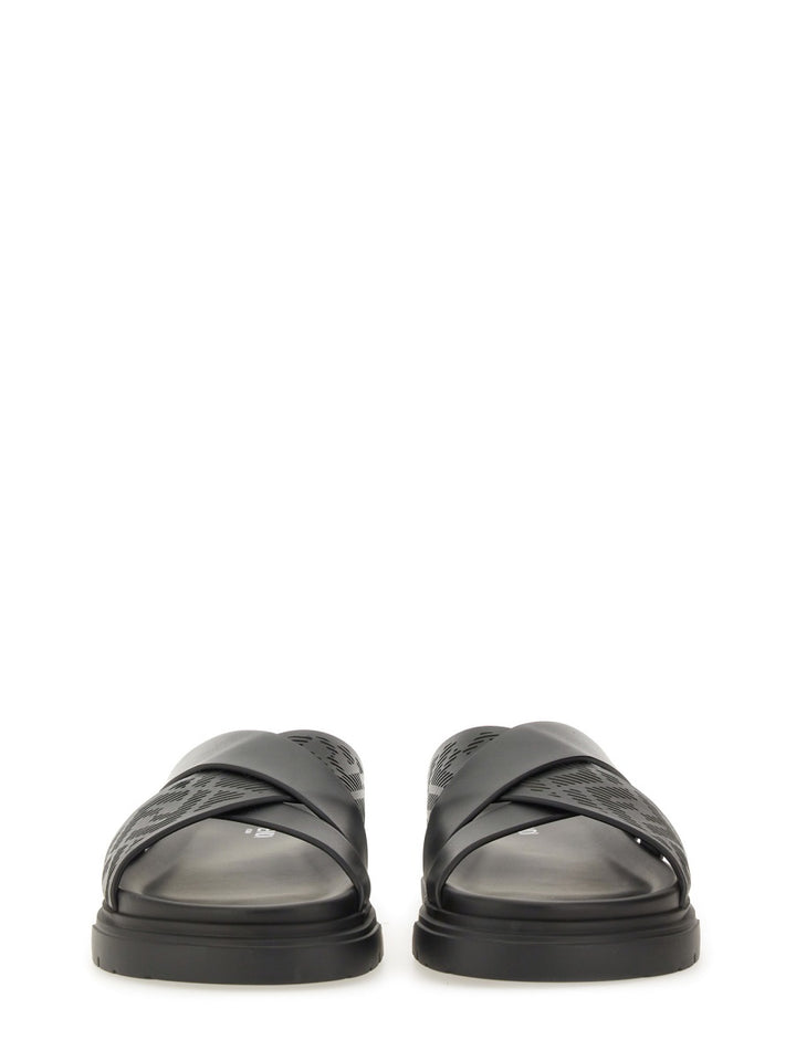 Fendi Sandals - Black | Wanan Luxury