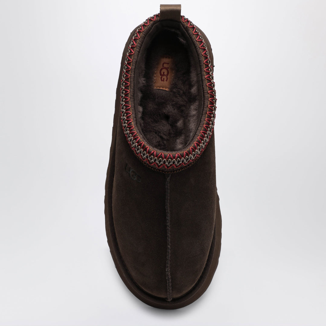 Ugg Shoes - Brown | ec2bb6b83e9de149fdeaf67868c40c7817123e76