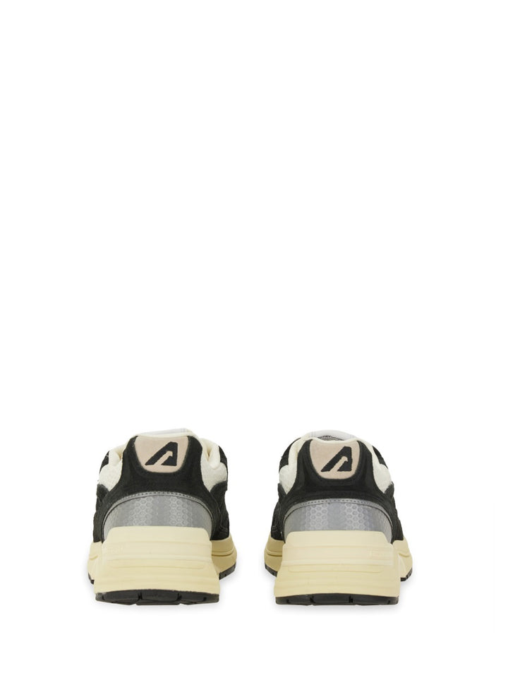 Autry Sneakers - Black | Wanan Luxury