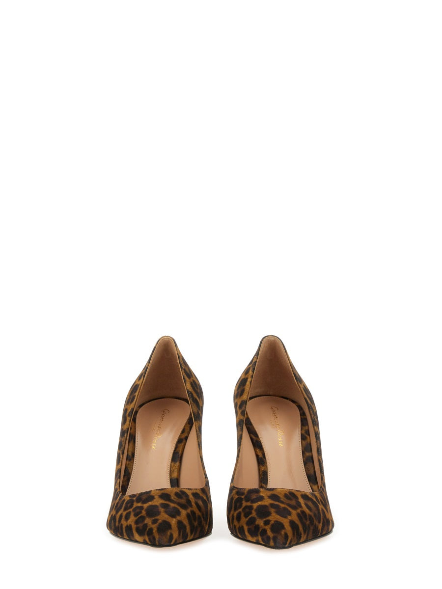 Gianvito Rossi pumps - Animal Print | Wanan Luxury