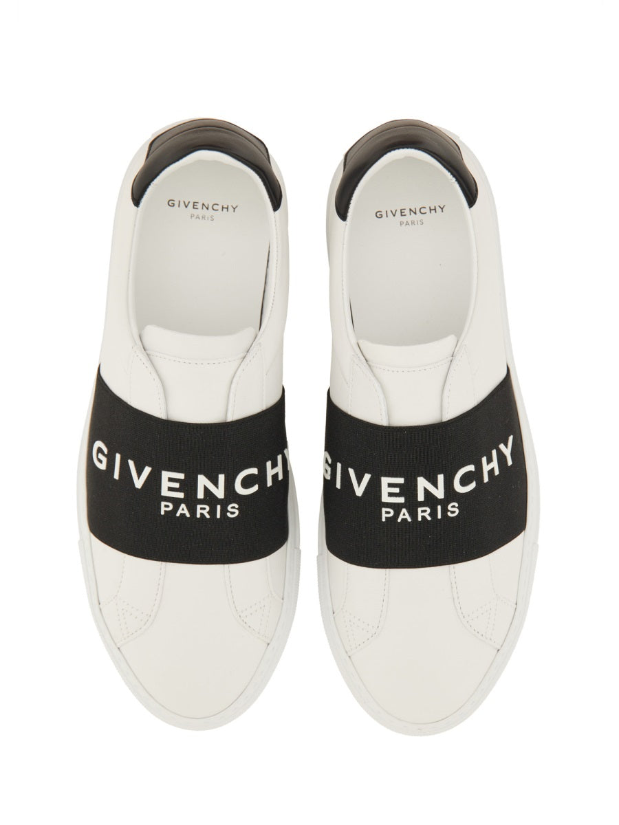 Givenchy Sneakers - White | Wanan Luxury