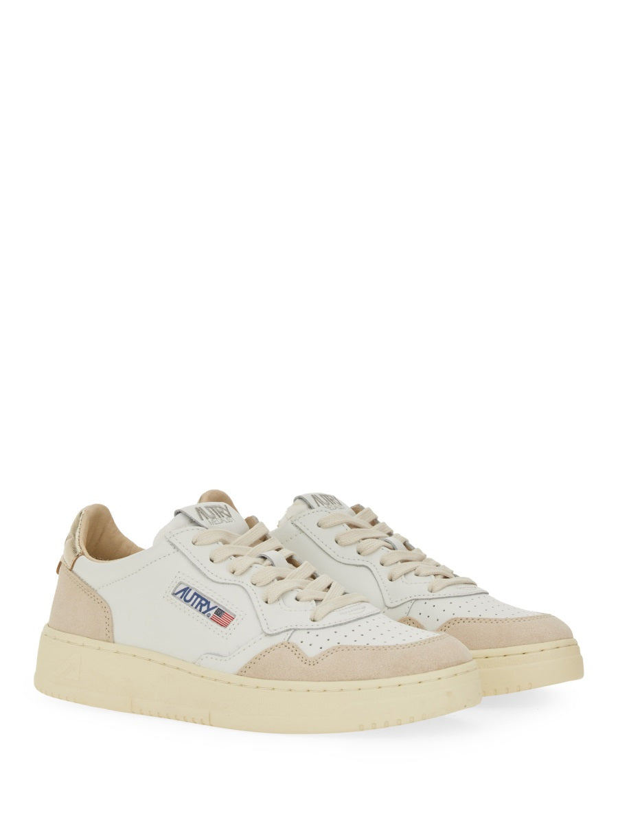 Autry Sneakers - White | Wanan Luxury