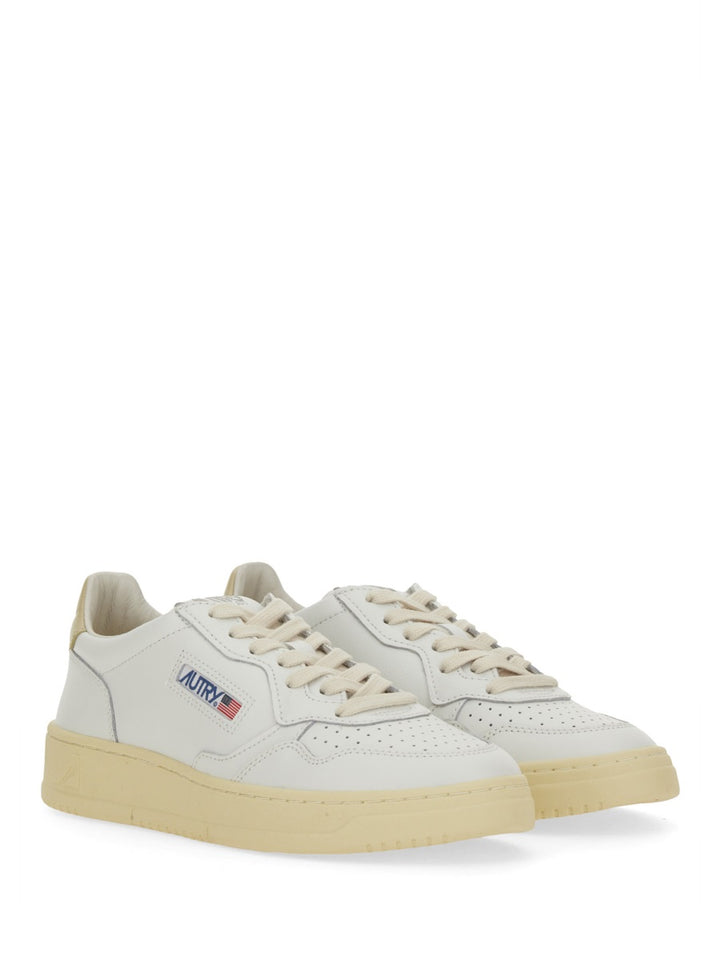 Autry Sneakers - White | Wanan Luxury