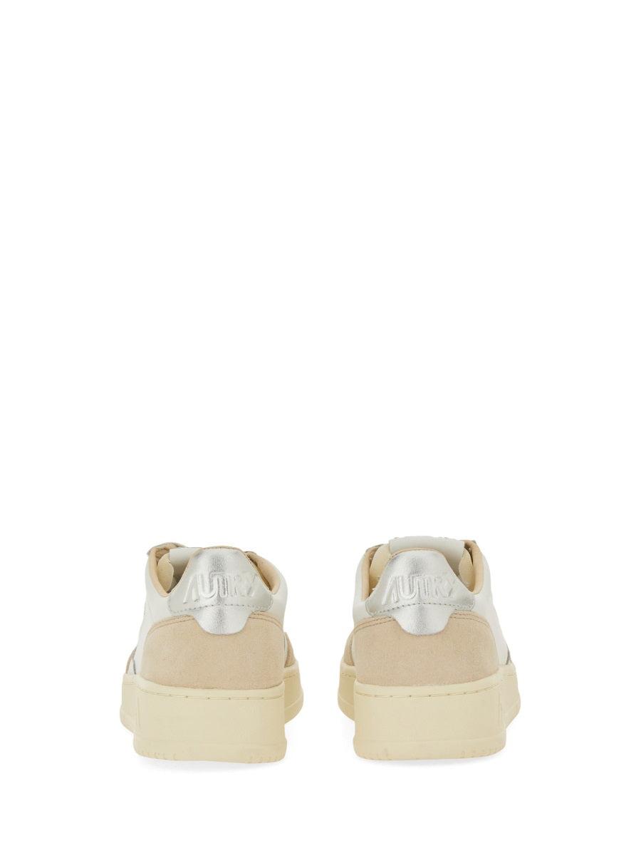 Autry Sneakers - White | Wanan Luxury