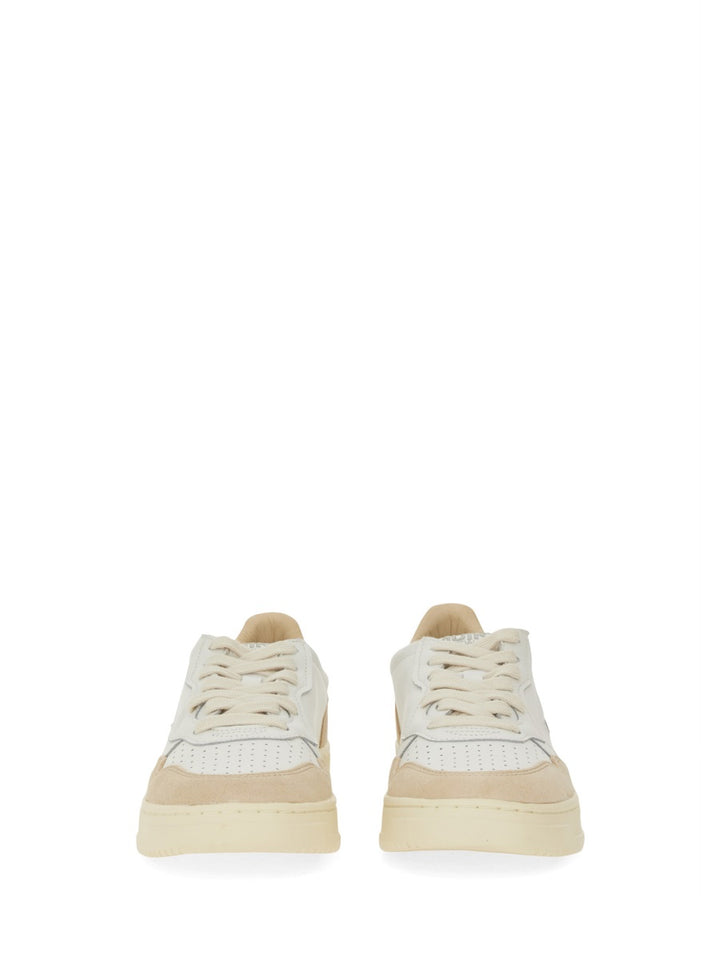 Autry Sneakers - White | Wanan Luxury