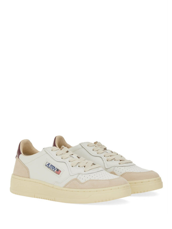 Autry Sneakers - White | Wanan Luxury