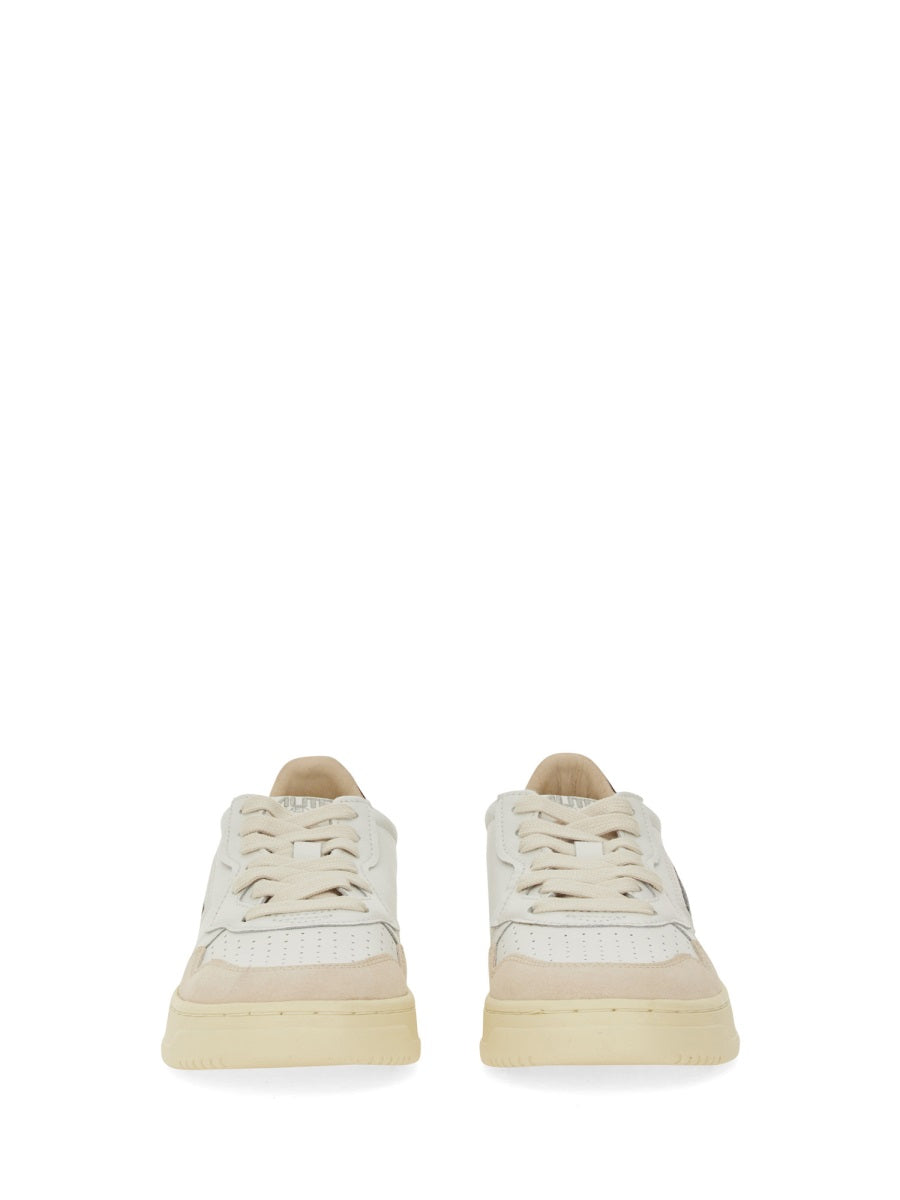 Autry Sneakers - White | Wanan Luxury
