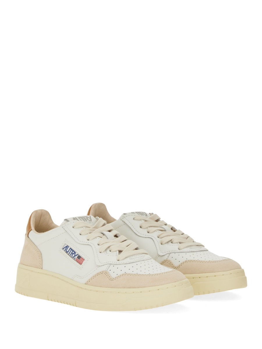 Autry Sneakers - White | Wanan Luxury