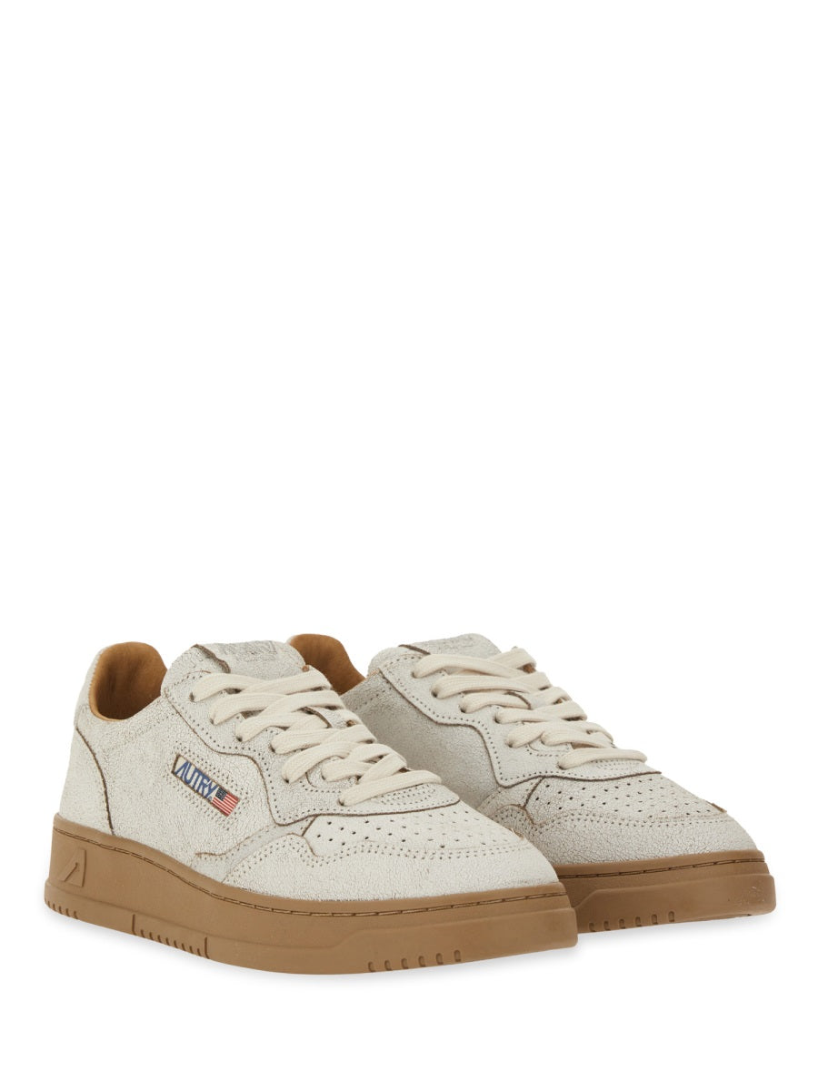 Autry Sneakers - White | Wanan Luxury