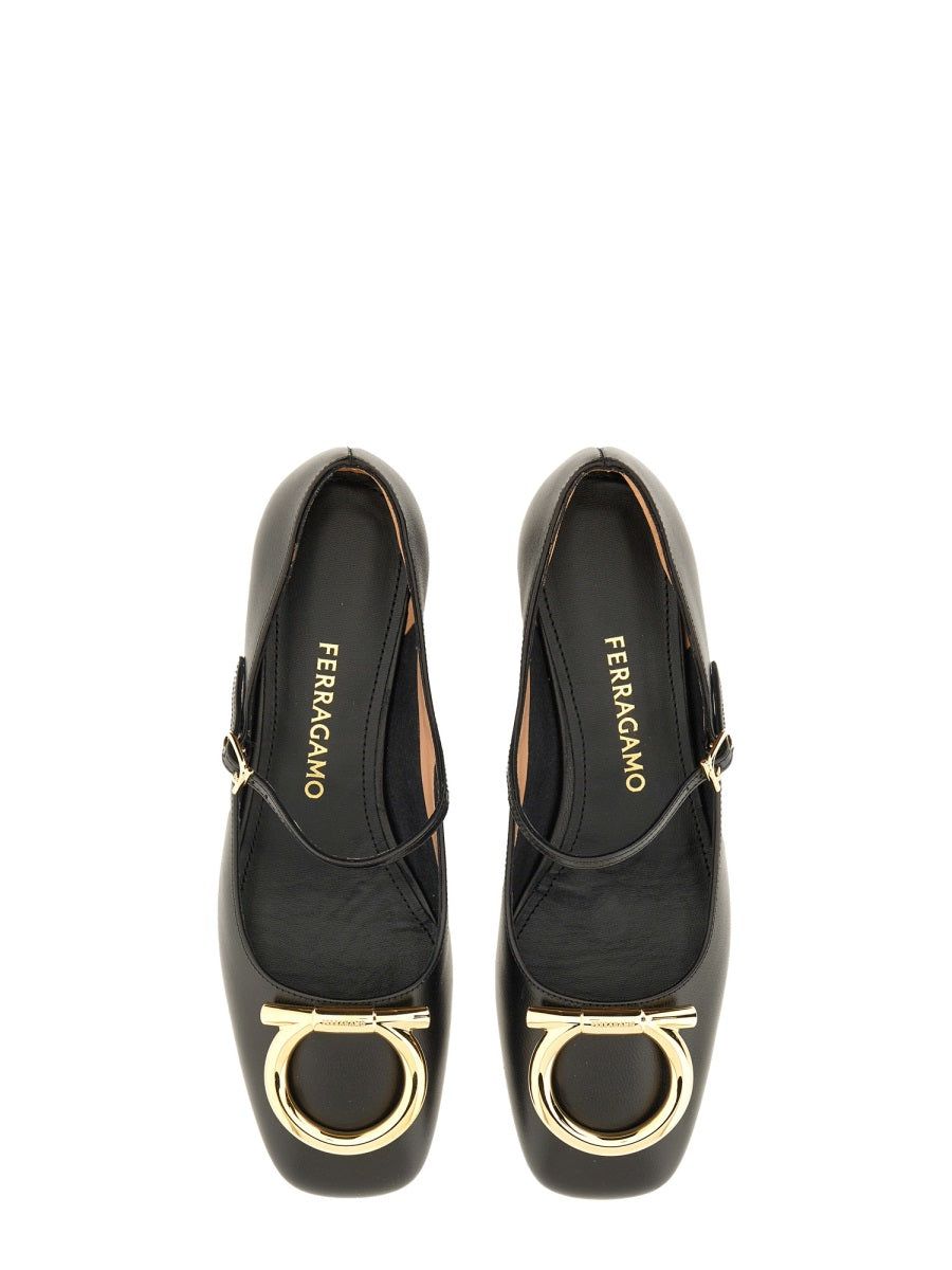 Ferragamo pumps - Black | Wanan Luxury