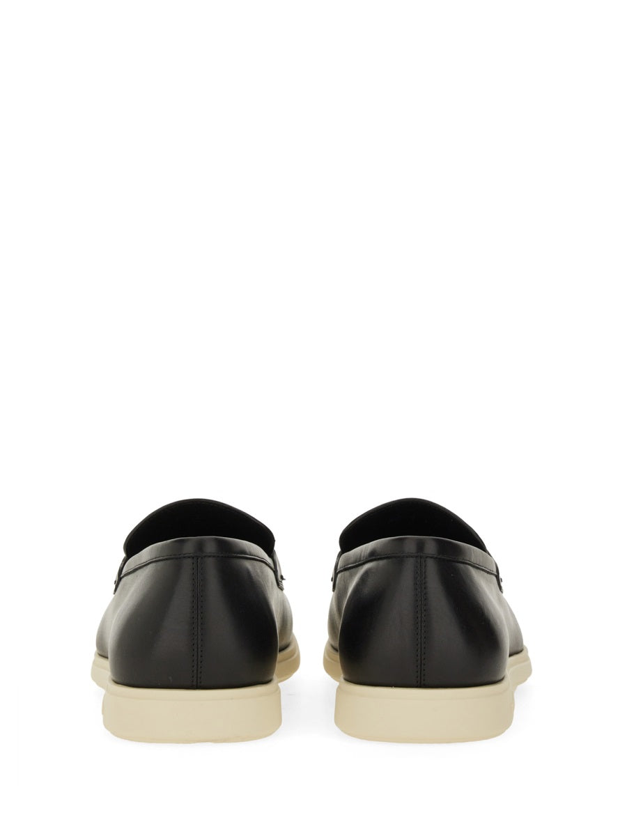 Ferragamo Loafers - Black | Wanan Luxury