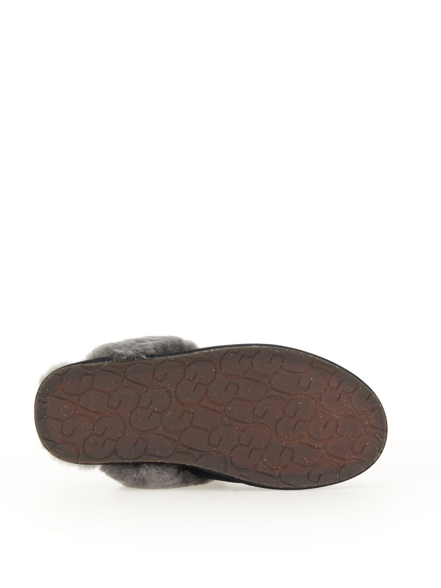 UGG Flat Shoes - Black | Wanan Luxury