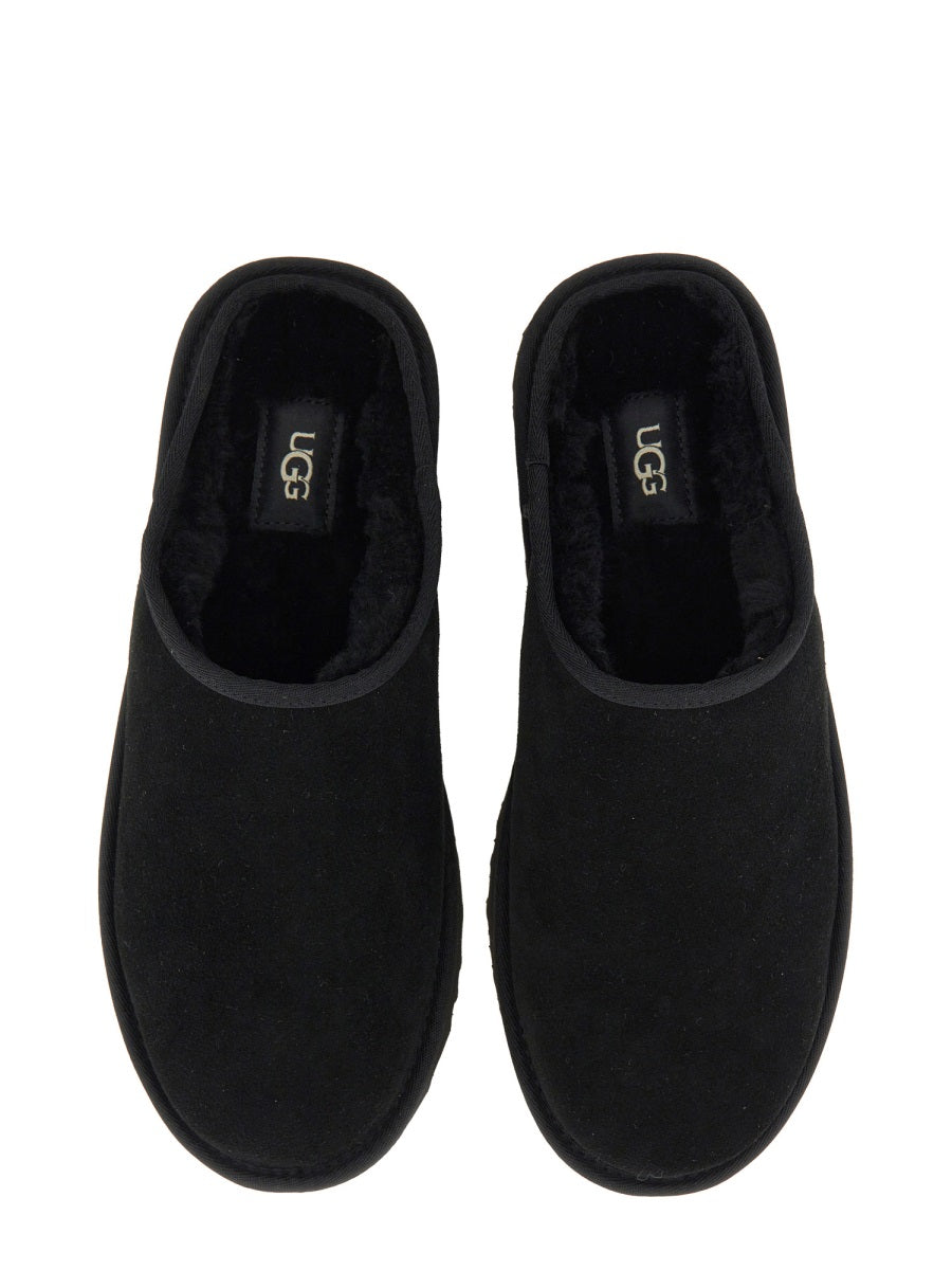 UGG Flat Shoes - Black | Wanan Luxury