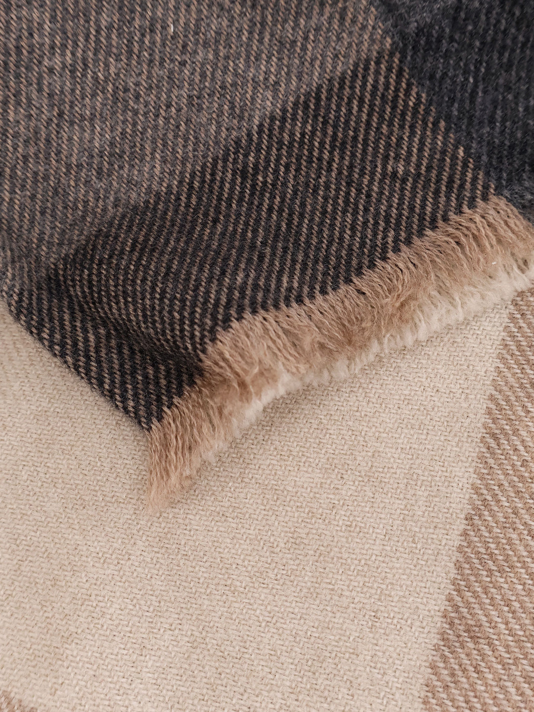 Brunello Cucinelli Scarfs - GREY AND BROWN | e3e6ec6357bf873b36bc79222f211c52416e52f7