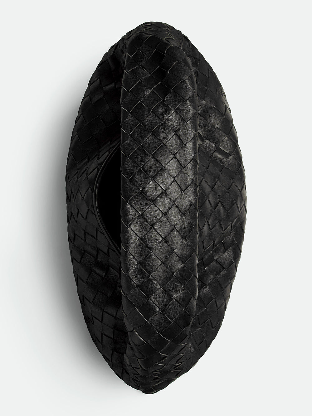 Bottega Veneta Shoulder Bags - Black | 385a8928be2154df47c8af02bd901a20ff54027b