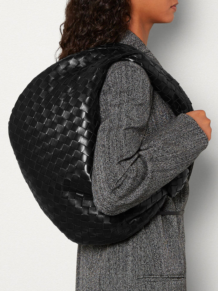 Bottega Veneta Shoulder Bags - Black | 02fb7df4f06d5e76b38440eab7807c0114de801e