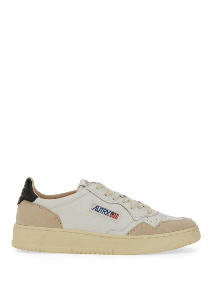 Autry Sneakers - White | Wanan Luxury