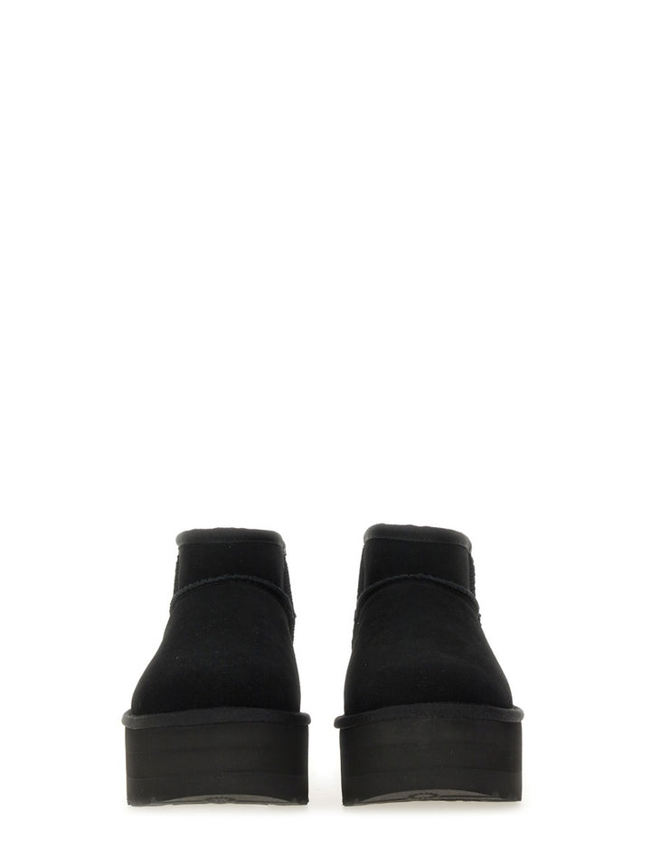 UGG Boots - Black | Wanan Luxury