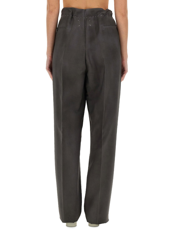 Maison Margiela Pants - Grey | e59584ed526b281f762f56cf6371bcc8d98b2156
