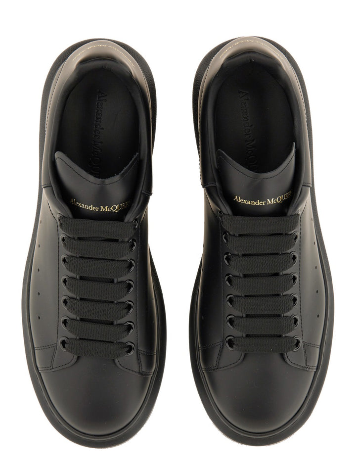 Alexander Mcqueen Sneakers - Black | 2cb56b7193597db4ec24f6061b304697c397acc9
