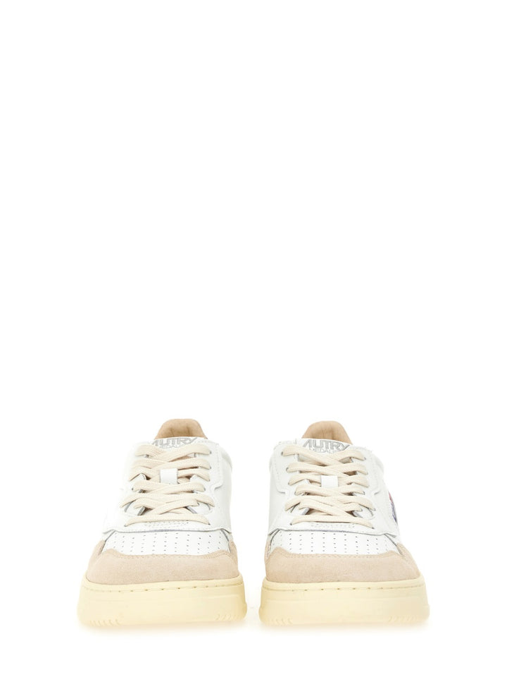 Autry Sneakers - White | Wanan Luxury
