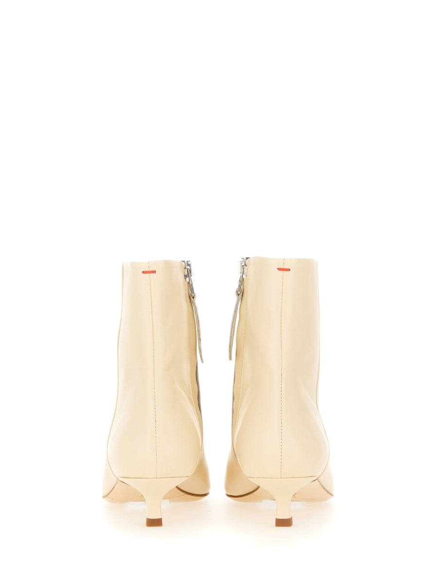 Aeyde Boots - White | Wanan Luxury