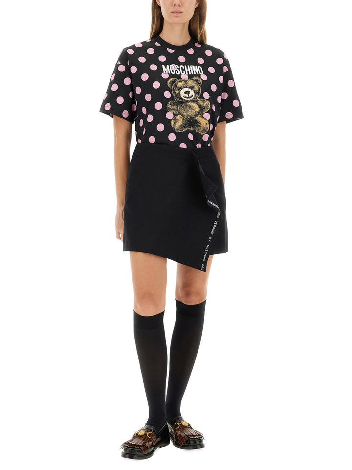 Moschino T shirts - Black | Wanan Luxury