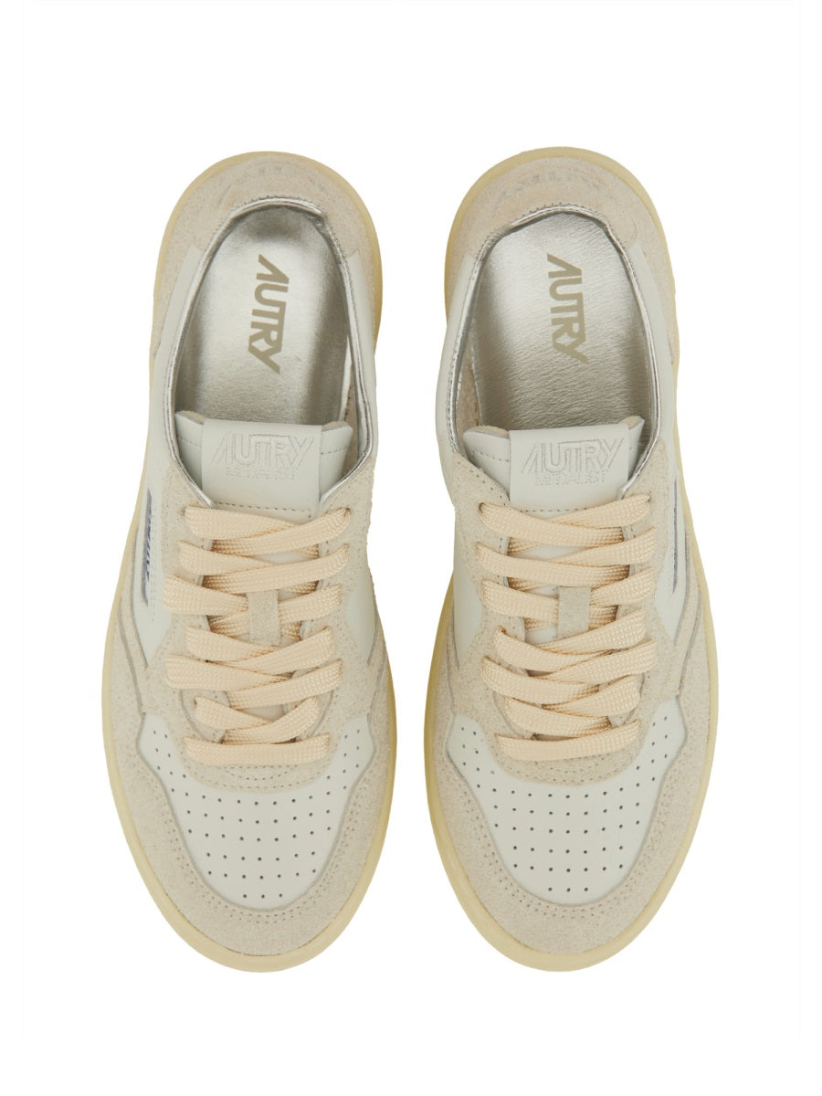 Autry Sneakers - White | Wanan Luxury