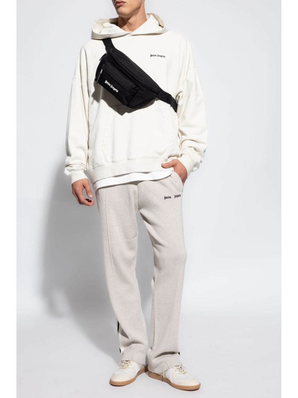 Palm Angels Sweaters - Off white/black | e28957c6fdcb3a71158f8635537c383252b7009a