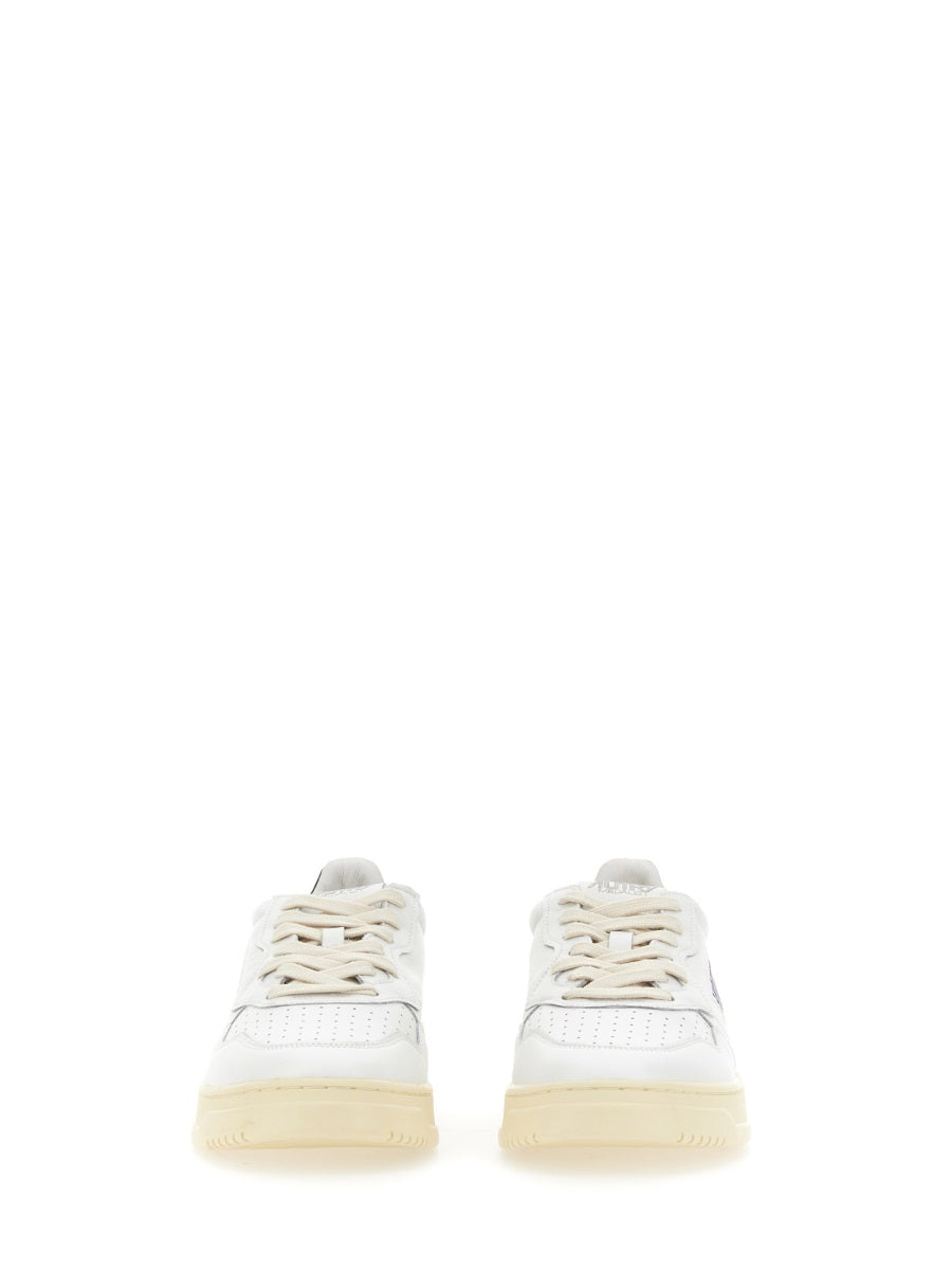 Autry Sneakers - White | Wanan Luxury