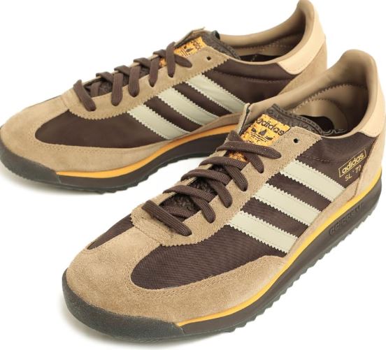 Adidas Flat shoes -  | b31d6cb0bfbc09db0b433e6f26fb0ba37b25684d