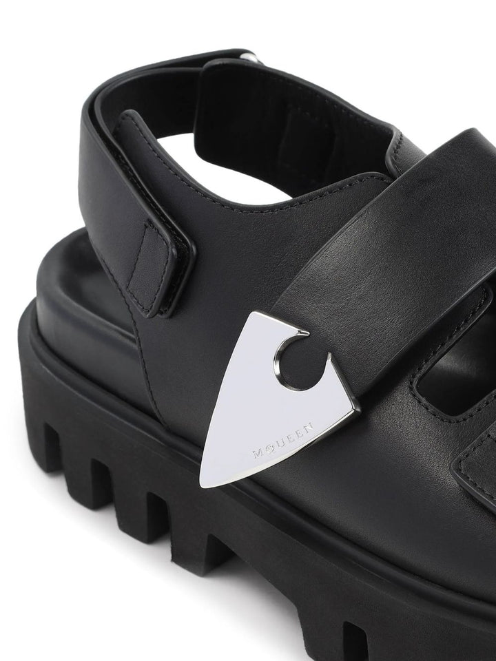 Alexander Mcqueen Flat shoes - Blacks and greys | 04d131eea31bfb3235a46ea8f37522bdee82db3d