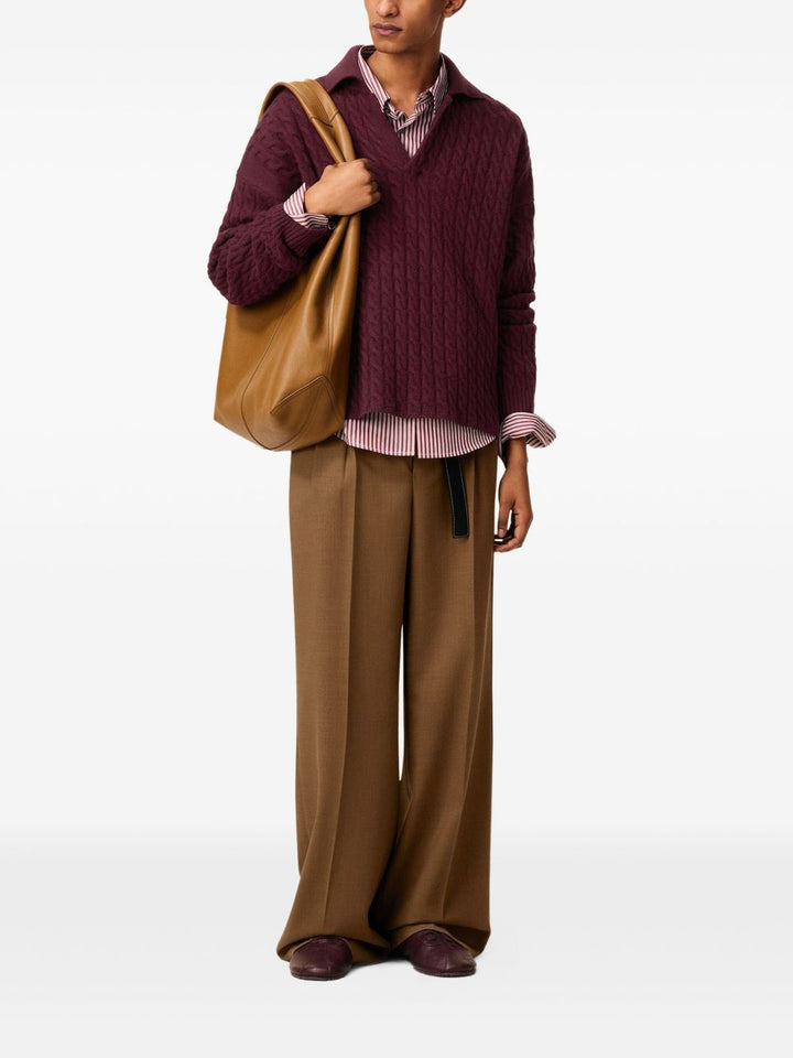 Ami Sweaters - Cerise | e7240e3b00e4daa05d254232342010da42c588d7